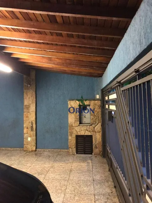 Foto 1 de Casa com 3 Quartos para venda ou aluguel, 149m² em Jardim Santa Francisca, Guarulhos