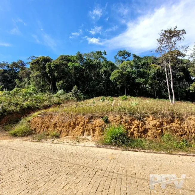 Foto 1 de Lote/Terreno à venda, 672m² em Prata, Teresópolis