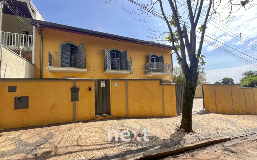 Foto 1 de Sobrado com 4 Quartos à venda, 229m² em Vila Nogueira, Campinas