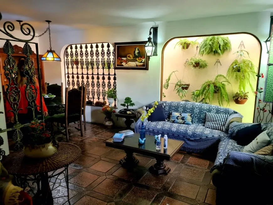 Foto 1 de Casa com 3 Quartos à venda, 120m² em Parque Continental, São Paulo