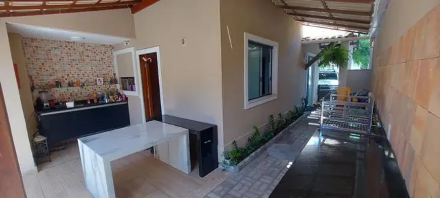 Foto 1 de Casa de Condomínio com 2 Quartos à venda, 100m² em Abrantes, Camaçari