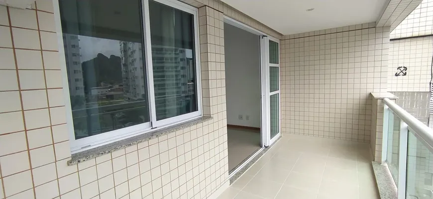 Foto 1 de Apartamento com 2 Quartos à venda, 70m² em Jacarepaguá, Rio de Janeiro