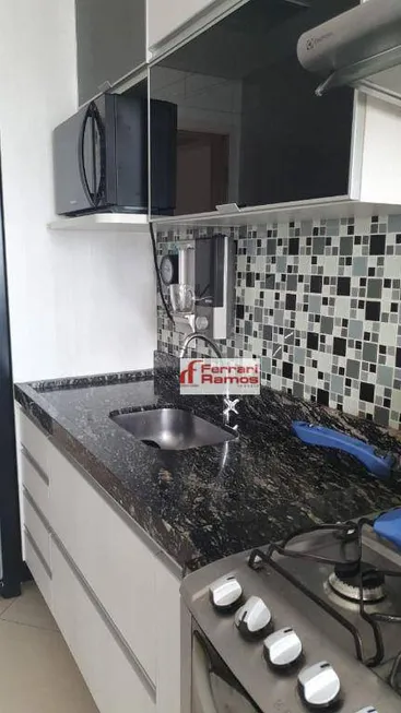 Foto 1 de Apartamento com 2 Quartos à venda, 54m² em Vila das Palmeiras, Guarulhos