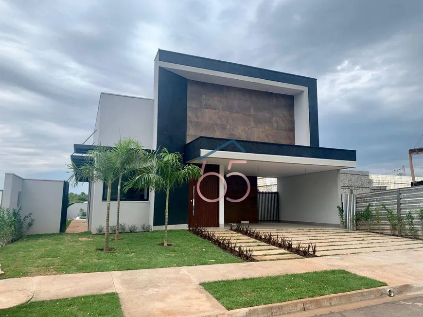 Foto 1 de Casa de Condomínio com 4 Quartos à venda, 215m² em Passagem da Conceição, Várzea Grande