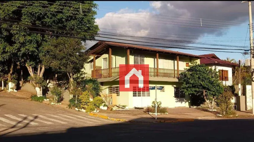 Foto 1 de Casa com 3 Quartos à venda, 177m² em Renascença, Santa Cruz do Sul