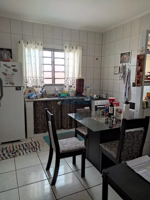 Foto 1 de Sobrado com 2 Quartos à venda, 136m² em Jardim Paraiso, Santo André