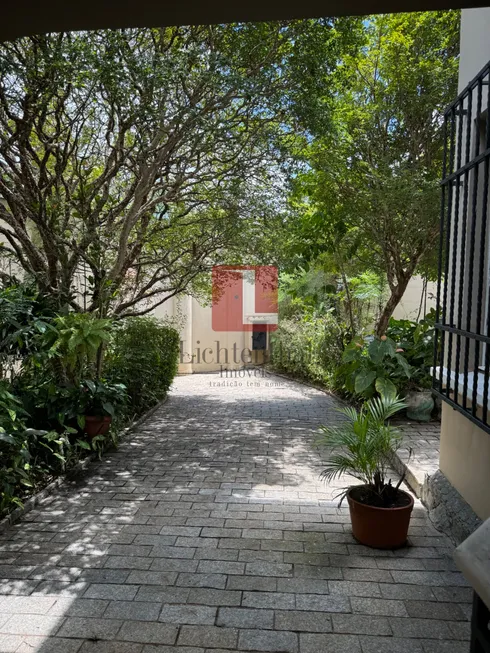 Foto 1 de Casa com 3 Quartos à venda, 300m² em Jardim América, São Paulo