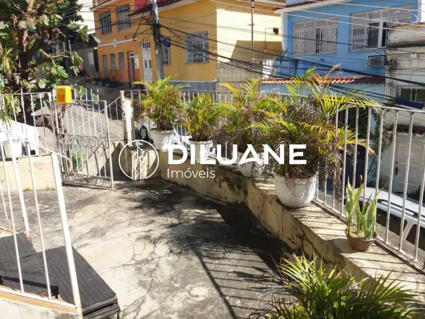 Foto 1 de Casa com 2 Quartos à venda, 80m² em Santa Teresa, Rio de Janeiro