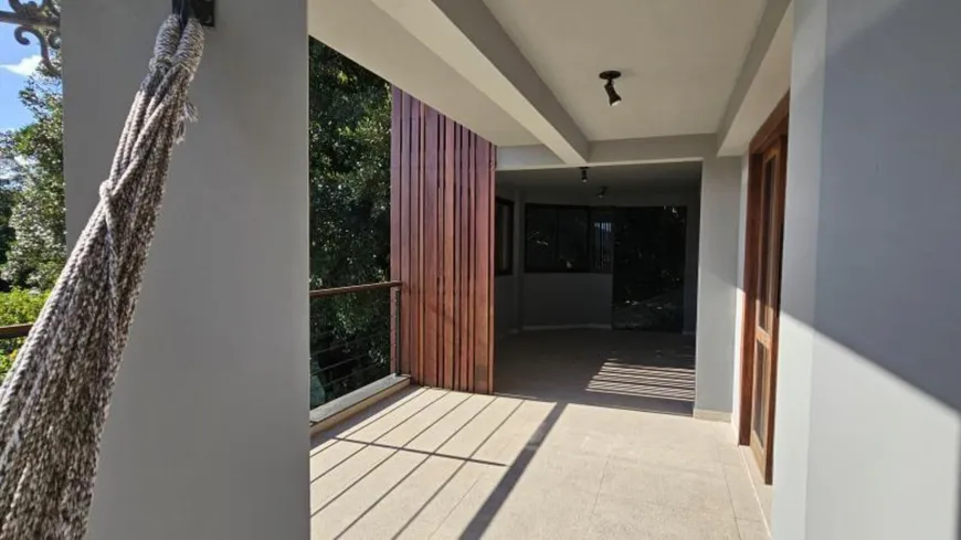 Foto 1 de Casa com 2 Quartos à venda, 86m² em Centro, Santos