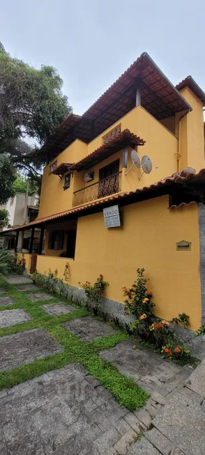 Foto 1 de Casa de Condomínio com 5 Quartos à venda, 254m² em Taquara, Rio de Janeiro