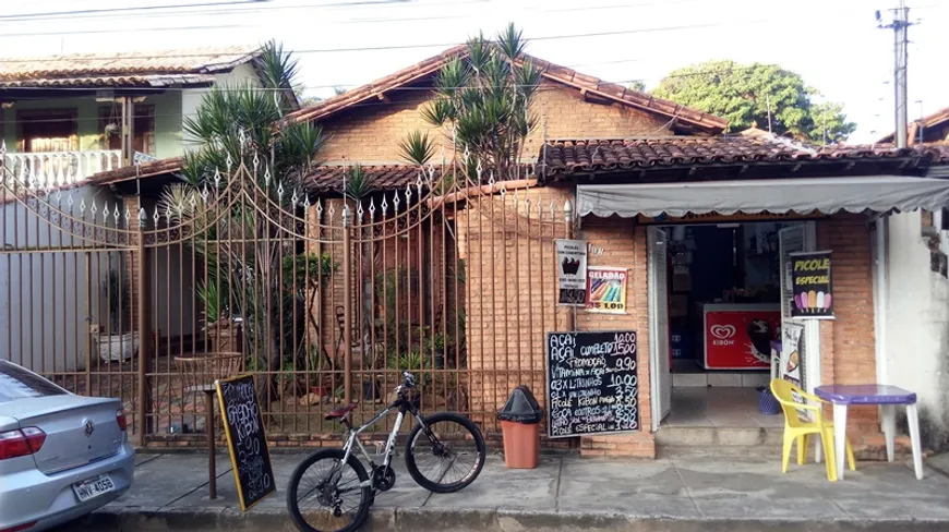 Foto 1 de Casa com 3 Quartos à venda, 100m² em Alípio de Melo, Belo Horizonte