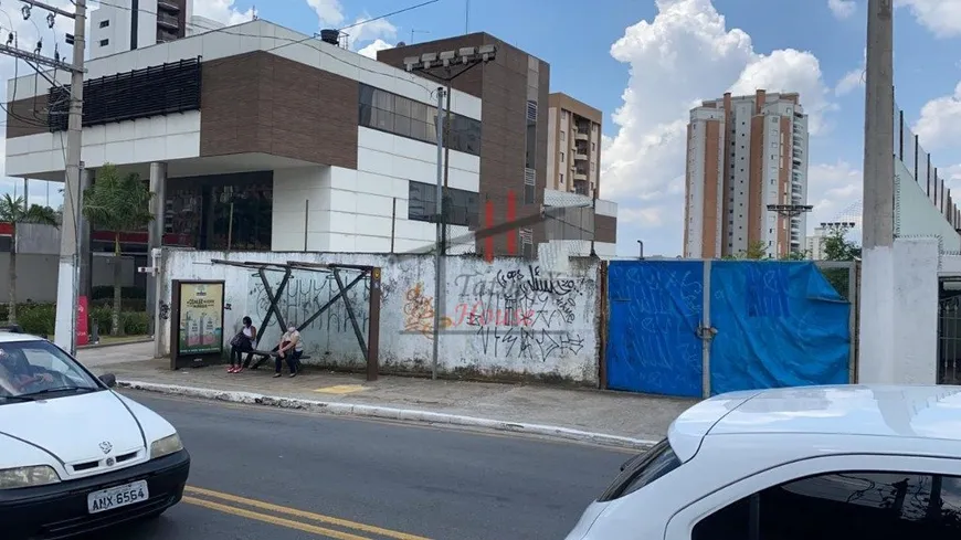 Foto 1 de Lote/Terreno para alugar, 875m² em Tatuapé, São Paulo