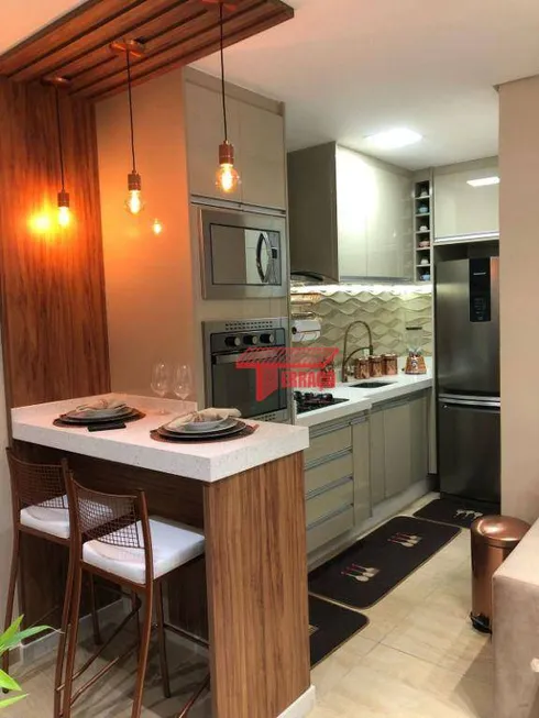 Foto 1 de Apartamento com 2 Quartos à venda, 53m² em Jardim Las Vegas, Santo André