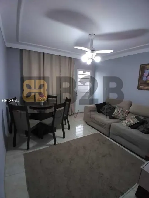 Foto 1 de Apartamento com 2 Quartos à venda, 43m² em Núcleo Residencial Presidente Geisel, Bauru