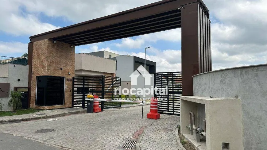 Foto 1 de Casa de Condomínio com 4 Quartos à venda, 202m² em Recreio Dos Bandeirantes, Rio de Janeiro
