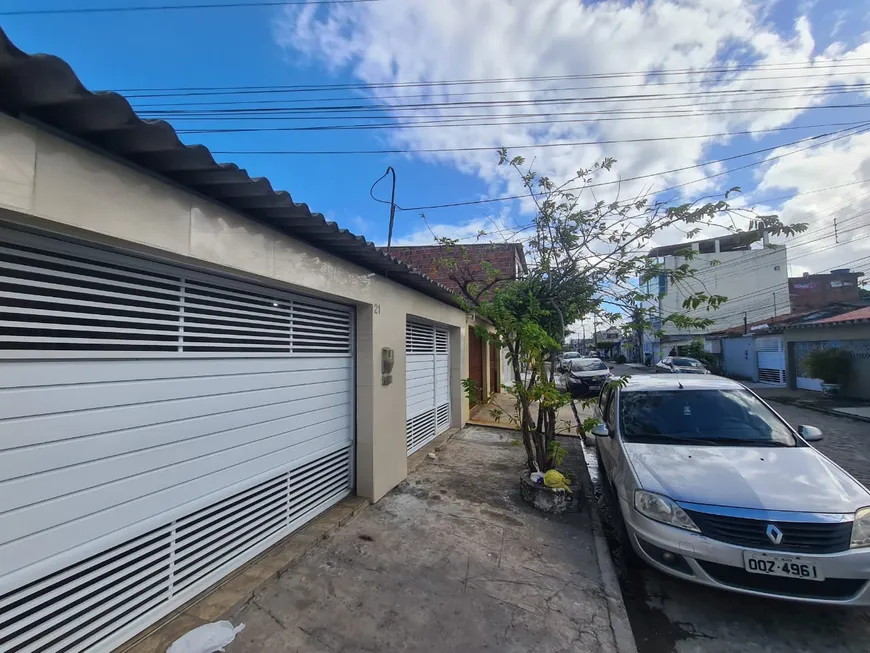 Foto 1 de Casa com 3 Quartos à venda, 130m² em Ipsep, Recife