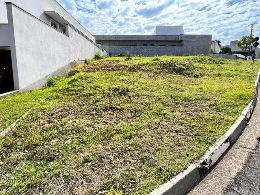 Foto 1 de Lote/Terreno à venda, 445m² em Fazenda Santana, Valinhos