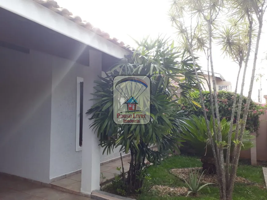 Foto 1 de Casa com 3 Quartos à venda, 280m² em Vila Gardênia, Atibaia