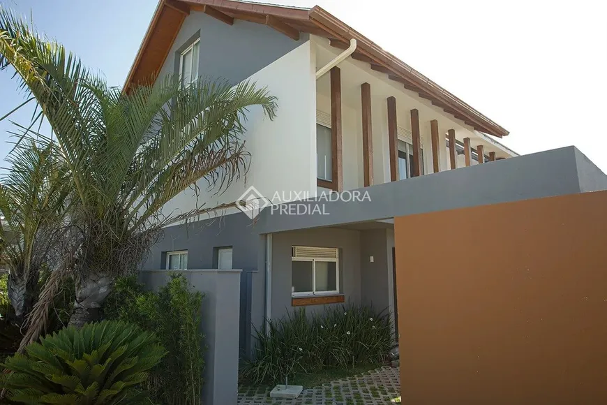 Foto 1 de Casa de Condomínio com 3 Quartos à venda, 118m² em Morro das Pedras, Florianópolis