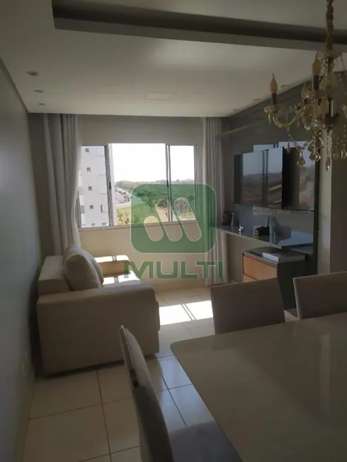 Foto 1 de Apartamento com 2 Quartos à venda, 48m² em Jardim Holanda, Uberlândia