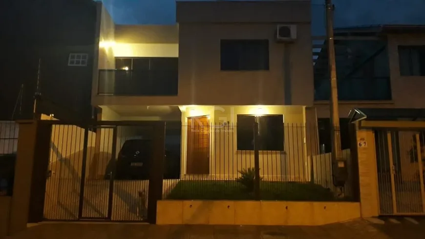 Foto 1 de Casa com 3 Quartos à venda, 141m² em Lomba do Pinheiro, Porto Alegre
