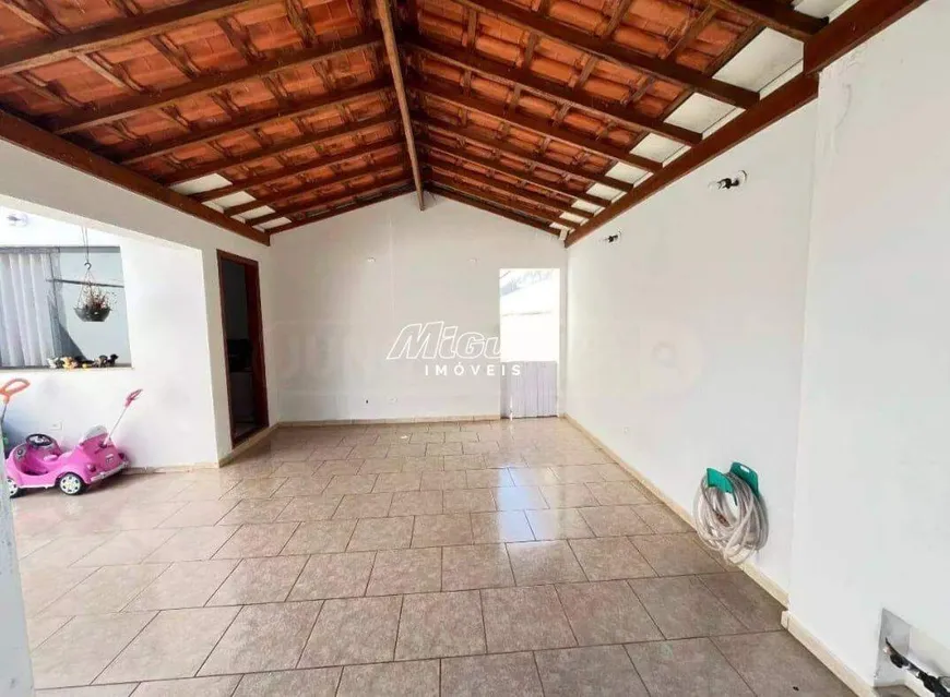 Foto 1 de Casa com 2 Quartos à venda, 89m² em Jardim Vitoria, Saltinho