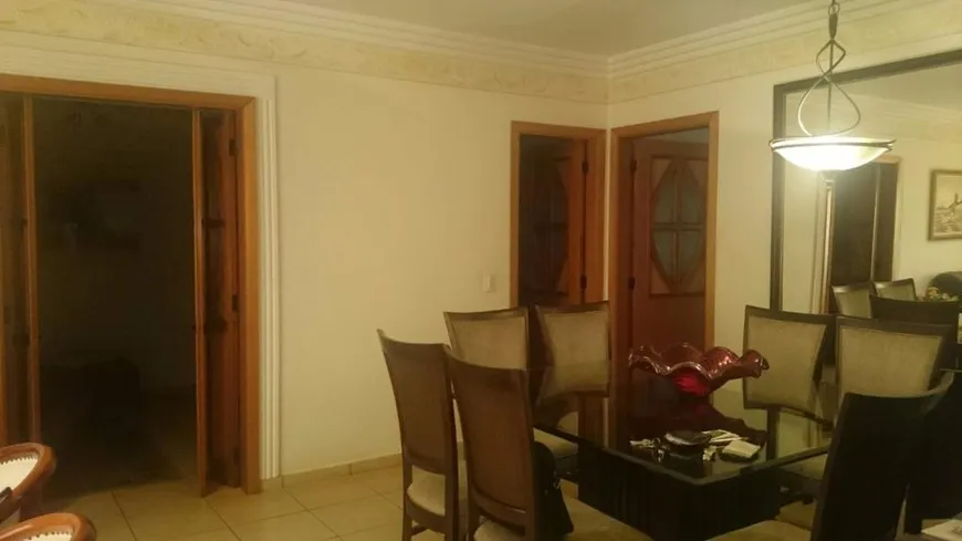 Foto 1 de Apartamento com 3 Quartos à venda, 138m² em Jardim Irajá, Ribeirão Preto