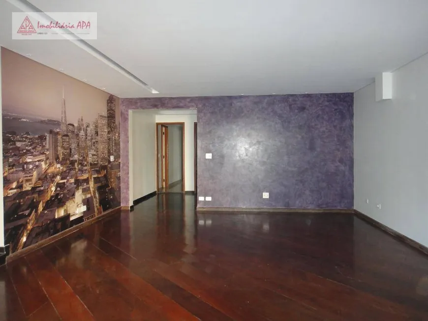 Foto 1 de Apartamento com 3 Quartos para venda ou aluguel, 198m² em Higienópolis, São Paulo