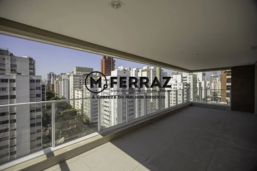 Foto 1 de Apartamento com 4 Quartos à venda, 330m² em Itaim Bibi, São Paulo