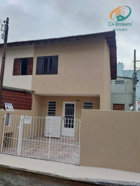 Foto 1 de Sobrado com 2 Quartos à venda, 63m² em Vila das Palmeiras, Guarulhos