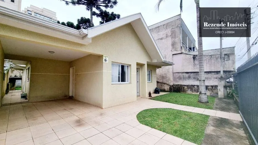 Foto 1 de Casa com 3 Quartos à venda, 110m² em Campo Comprido, Curitiba