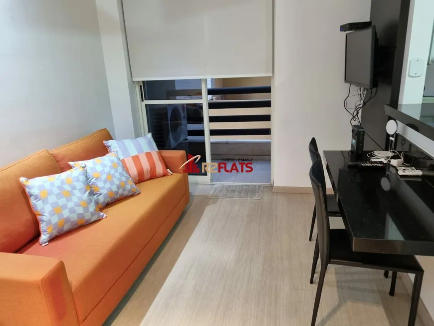 Foto 1 de Flat com 1 Quarto para alugar, 45m² em Moema, São Paulo