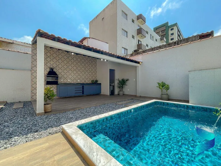 Foto 1 de Casa com 3 Quartos à venda, 150m² em Vila Tupi, Praia Grande