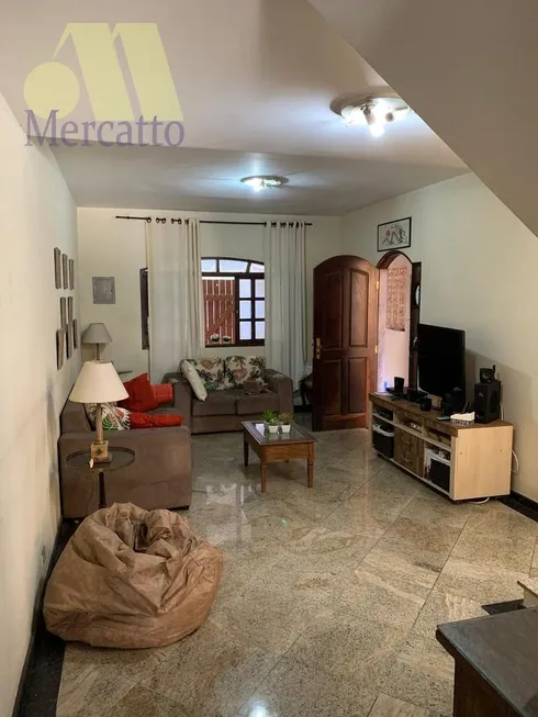 Foto 1 de Sobrado com 2 Quartos à venda, 120m² em Jardim Três Marias, Taboão da Serra