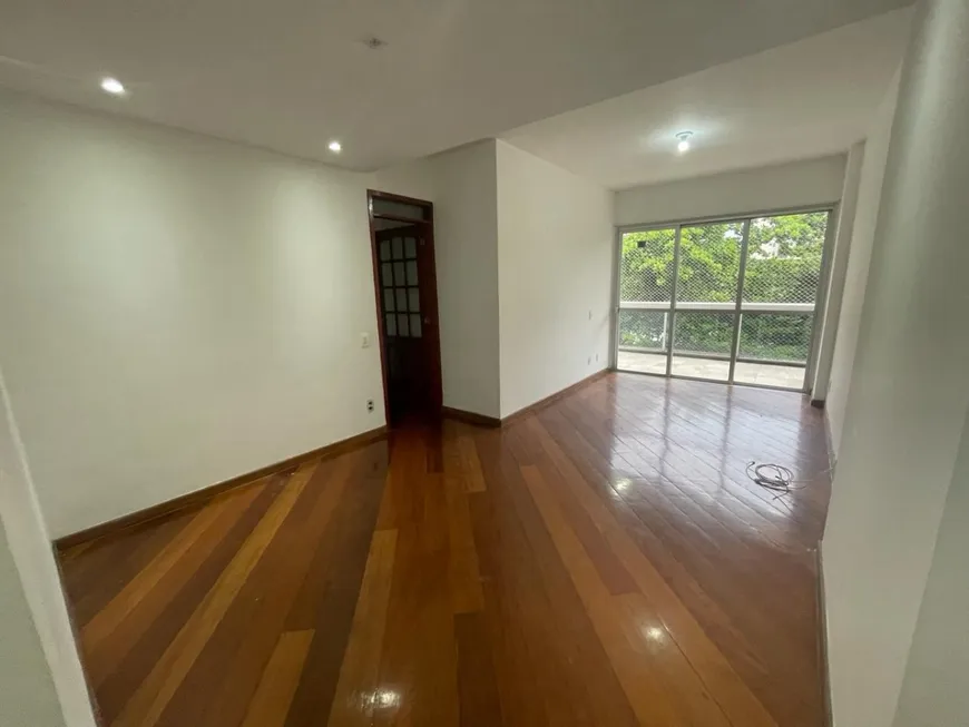 Foto 1 de Apartamento com 3 Quartos para venda ou aluguel, 97m² em Recreio Dos Bandeirantes, Rio de Janeiro