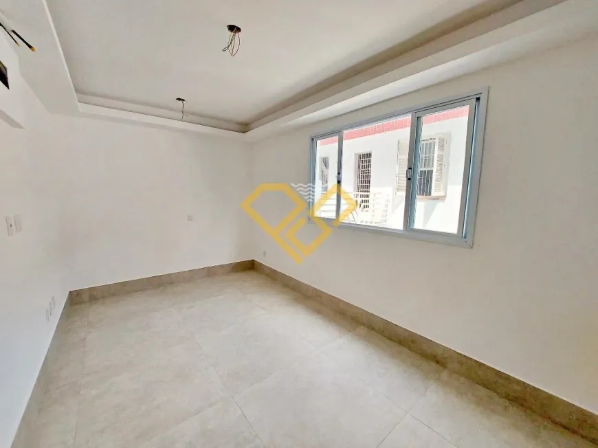 Foto 1 de Casa com 3 Quartos à venda, 141m² em Gonzaga, Santos