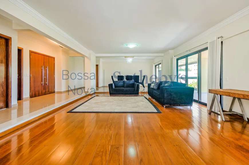 Foto 1 de Apartamento com 4 Quartos para venda ou aluguel, 374m² em Vila Mariana, São Paulo