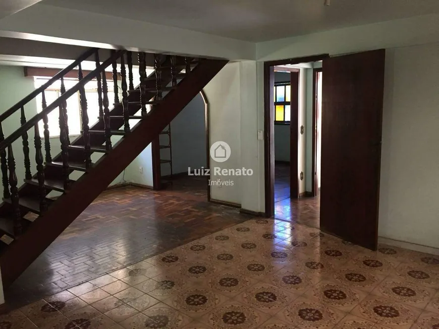 Foto 1 de Casa com 5 Quartos à venda, 350m² em São Lucas, Belo Horizonte