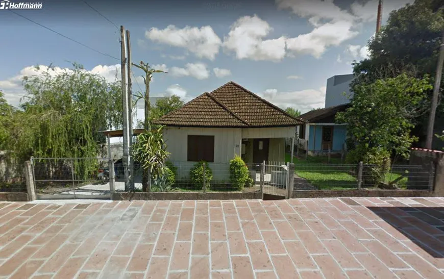 Foto 1 de Lote/Terreno à venda, 415m² em Lira, Estância Velha