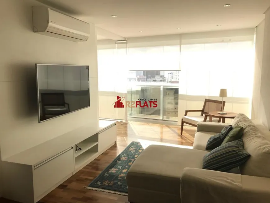 Foto 1 de Flat com 2 Quartos para alugar, 84m² em Itaim Bibi, São Paulo