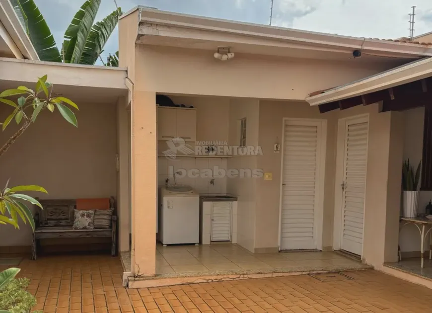 Foto 1 de Casa com 3 Quartos à venda, 211m² em Jardim Alvorada, São José do Rio Preto