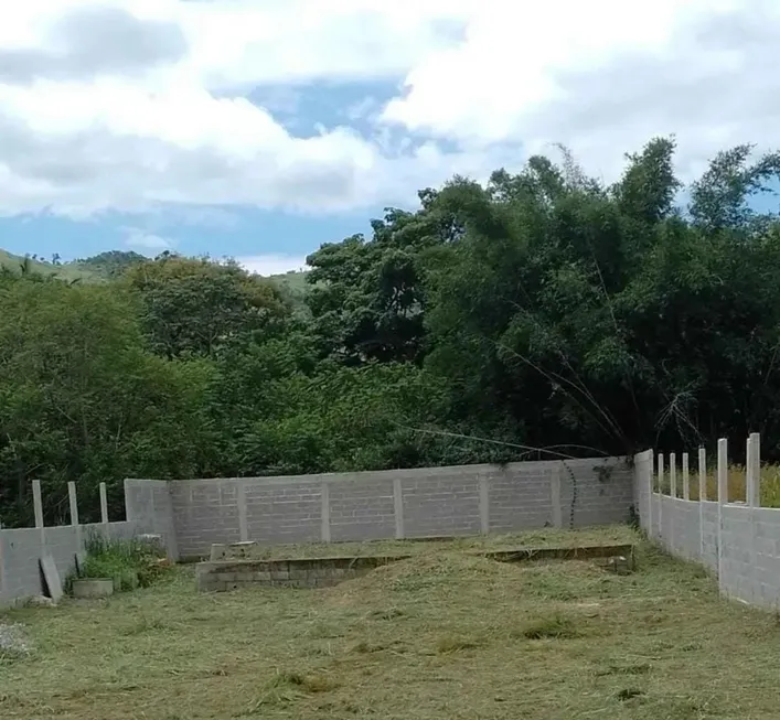 Foto 1 de Lote/Terreno à venda, 600m² em Caicara, Piraí