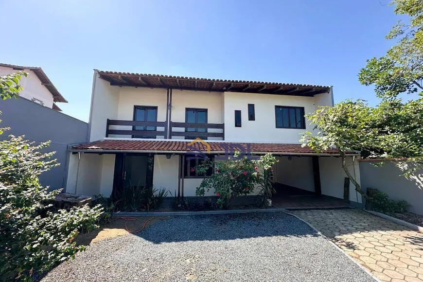 Foto 1 de Casa com 3 Quartos à venda, 240m² em Itoupava Norte, Blumenau