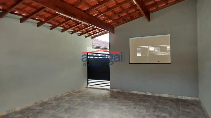 Foto 1 de Casa com 2 Quartos à venda, 85m² em Vila Zezé, Jacareí