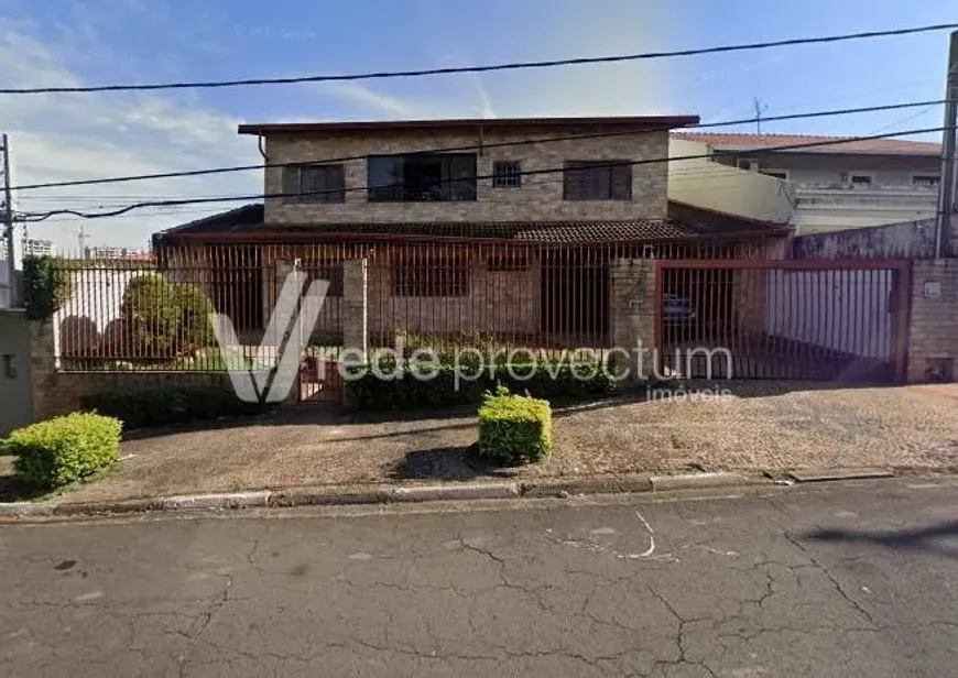 Foto 1 de Sobrado com 6 Quartos para venda ou aluguel, 451m² em Jardim das Paineiras, Campinas