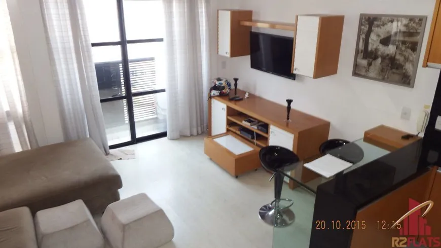 Foto 1 de Flat com 1 Quarto para alugar, 45m² em Vila Olímpia, São Paulo