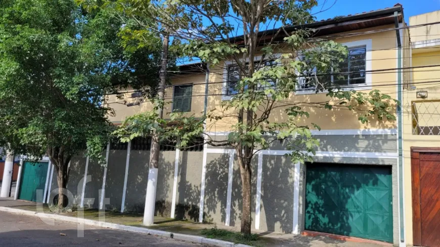 Foto 1 de Casa com 4 Quartos à venda, 250m² em Itaim Bibi, São Paulo