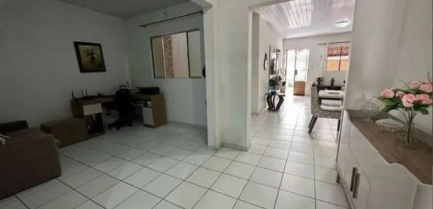 Foto 1 de Casa com 2 Quartos à venda, 100m² em Bonfim, Salvador