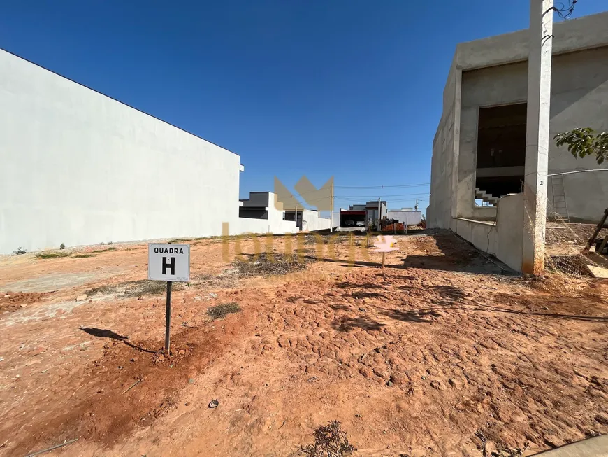 Foto 1 de Lote/Terreno à venda, 217m² em Wanel Ville, Sorocaba