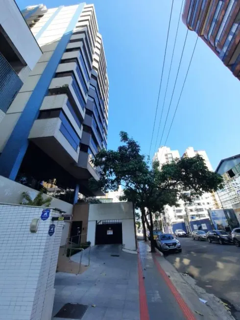 Foto 1 de Apartamento com 3 Quartos à venda, 178m² em Itapuã, Vila Velha